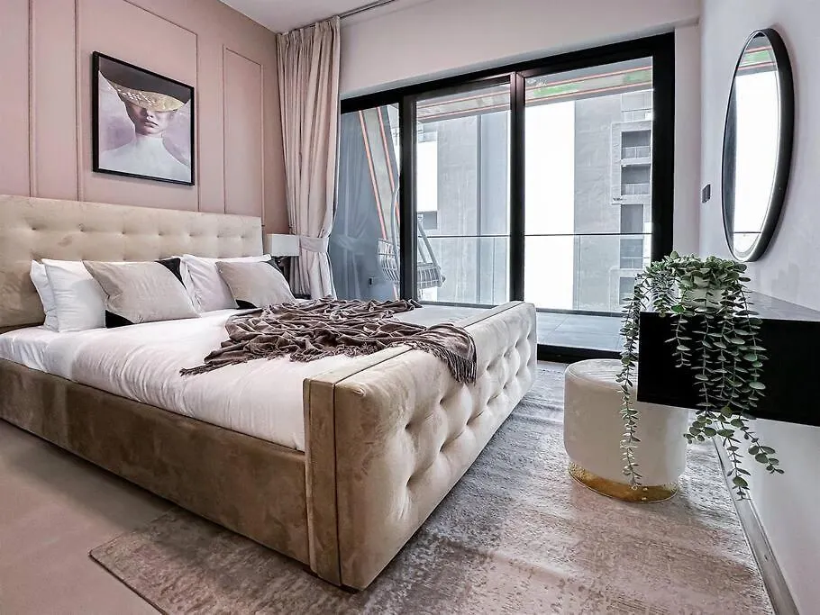 Trophy Amazing Burj Khalifa Views From This Stylish Condo Dubaï 0*,  Émirats arabes unis
