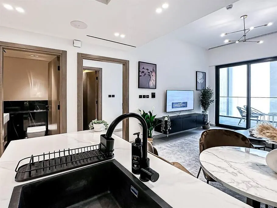Trophy Amazing Burj Khalifa Views From This Stylish Condo Dubaï 0*,