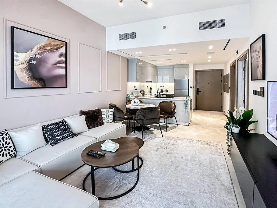 Trophy Amazing Burj Khalifa Views From This Stylish Condo Dubai 0*,