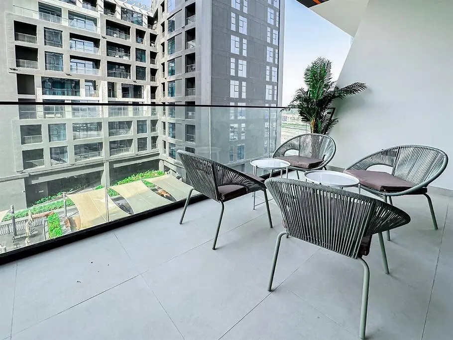 Trophy Amazing Burj Khalifa Views From This Stylish Condo Dubai 0*,  United Arab Emirates