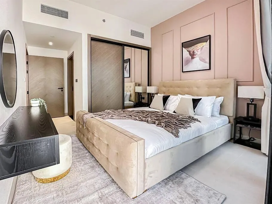 Trophy Amazing Burj Khalifa Views From This Stylish Condo Dubai Apartment